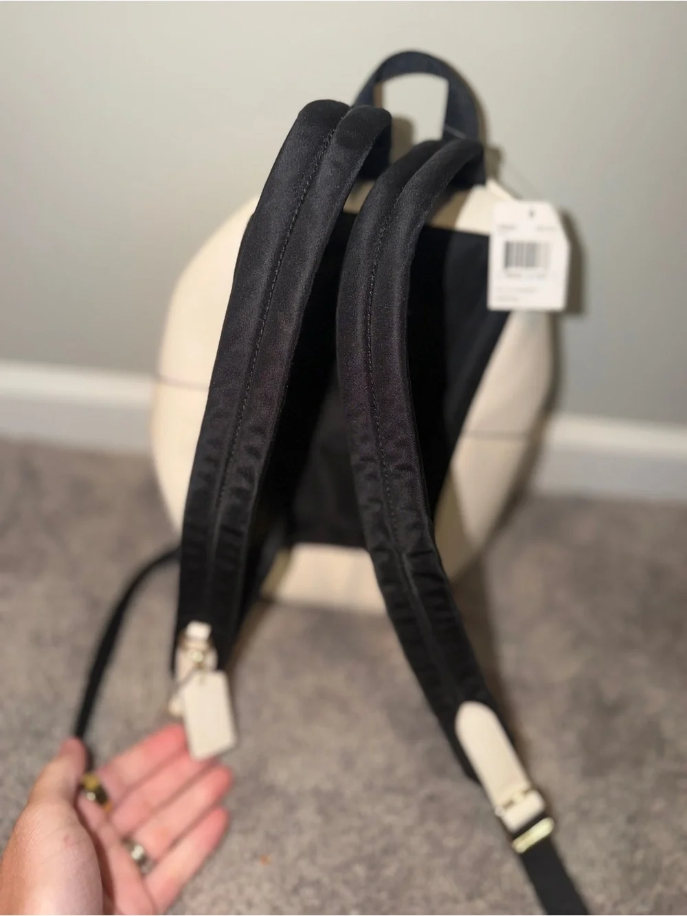 Coach Medium Charlie Backpack Pebble Leather Chalk White F38263 EUC